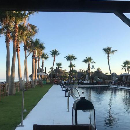 Apartamento Con Piscina ,Playa Con Vistas Panoramicas En La Marina De Sotogrande Сан-Роке Экстерьер фото